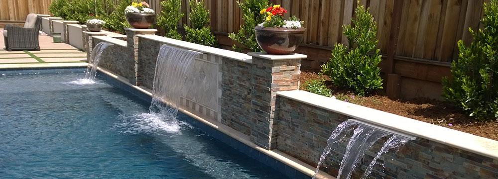 Custom Swimming Pools
