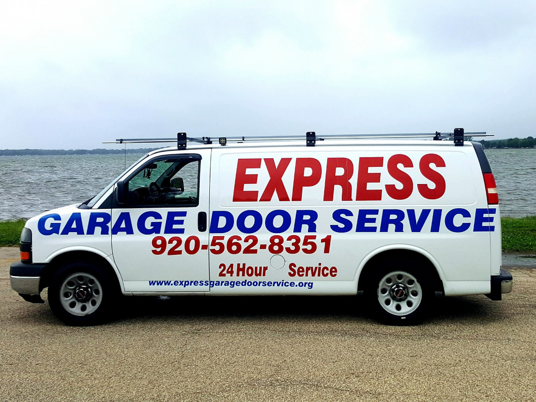 13 Aesthetic Express garage door service green bay for Christmas Decor