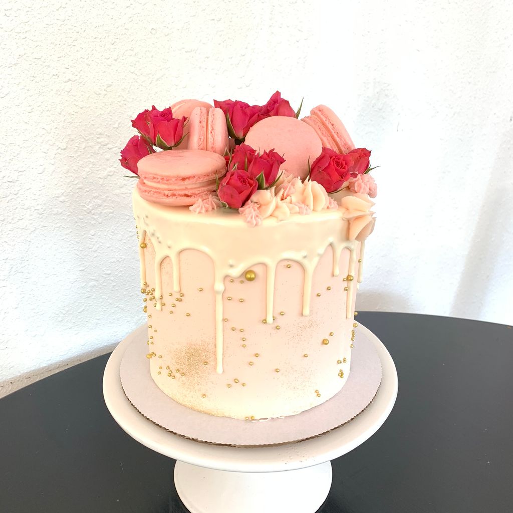 Gallery Let Them Eat Cake Bakery in Davis, CA