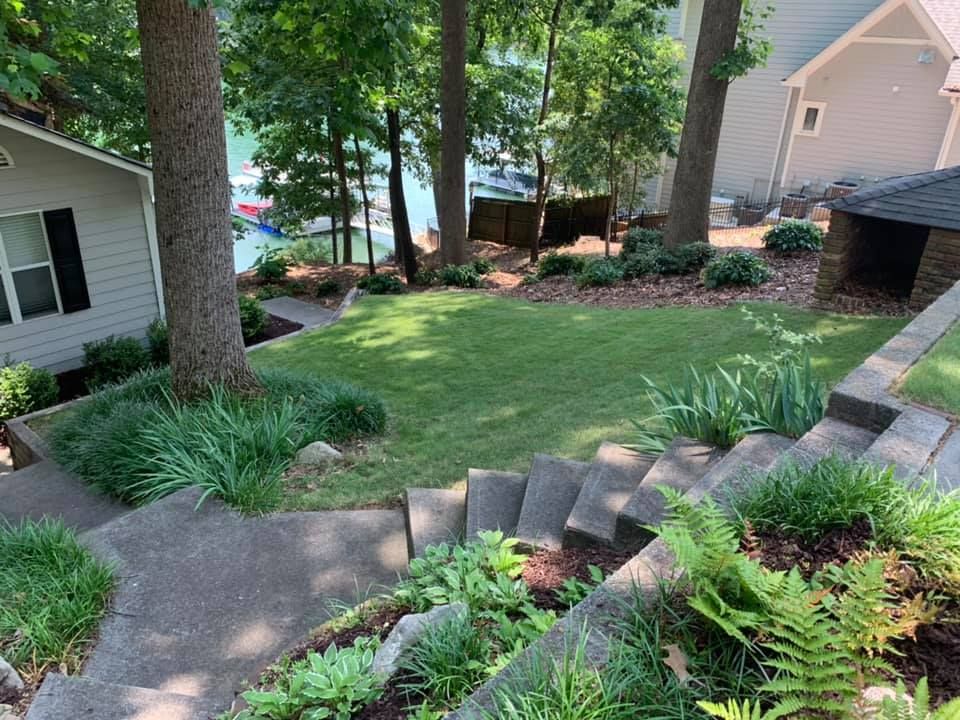 Reyes Lawn Care, LLC 6